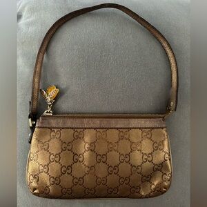Very Rare Vintage Gucci Gold Leather Monogram Bumble Bee Charm Purse